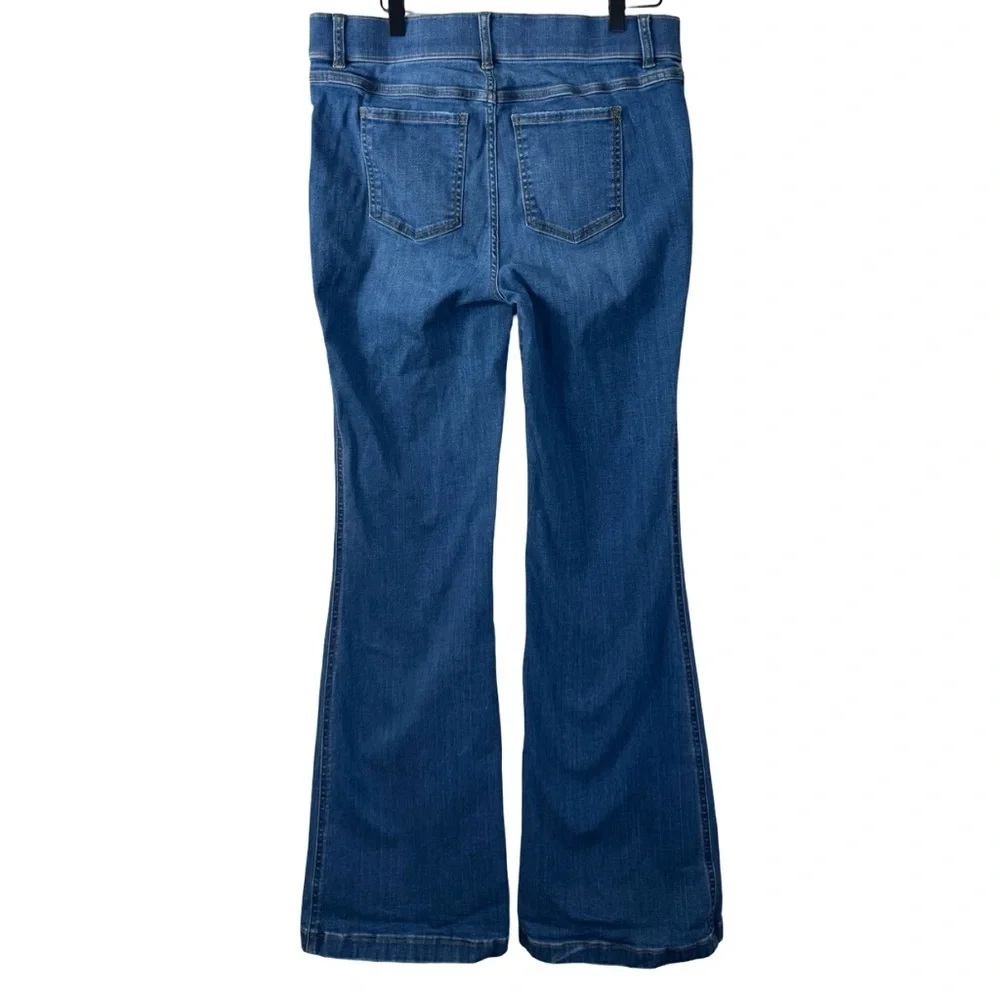 Spanx Flare Leg Jeans Size XL In Vintage Indigo Blue